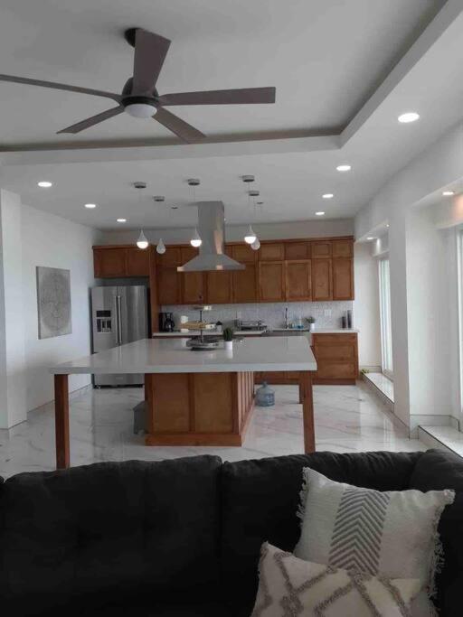 Beachfront 4 Bedroom Penthouse - Pool Steps To Beach & Mins To Downtown Rosarito Exteriér fotografie