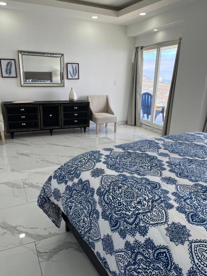 Beachfront 4 Bedroom Penthouse - Pool Steps To Beach & Mins To Downtown Rosarito Exteriér fotografie